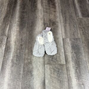 Auden Light Grey Fuzzy Slipper‎ Socks